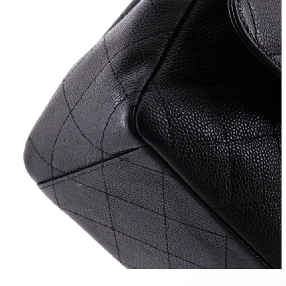 Chanel Black Quilted Leather Bag- caviar maxi in gold details (2014-2015) - Picture 7 of 11